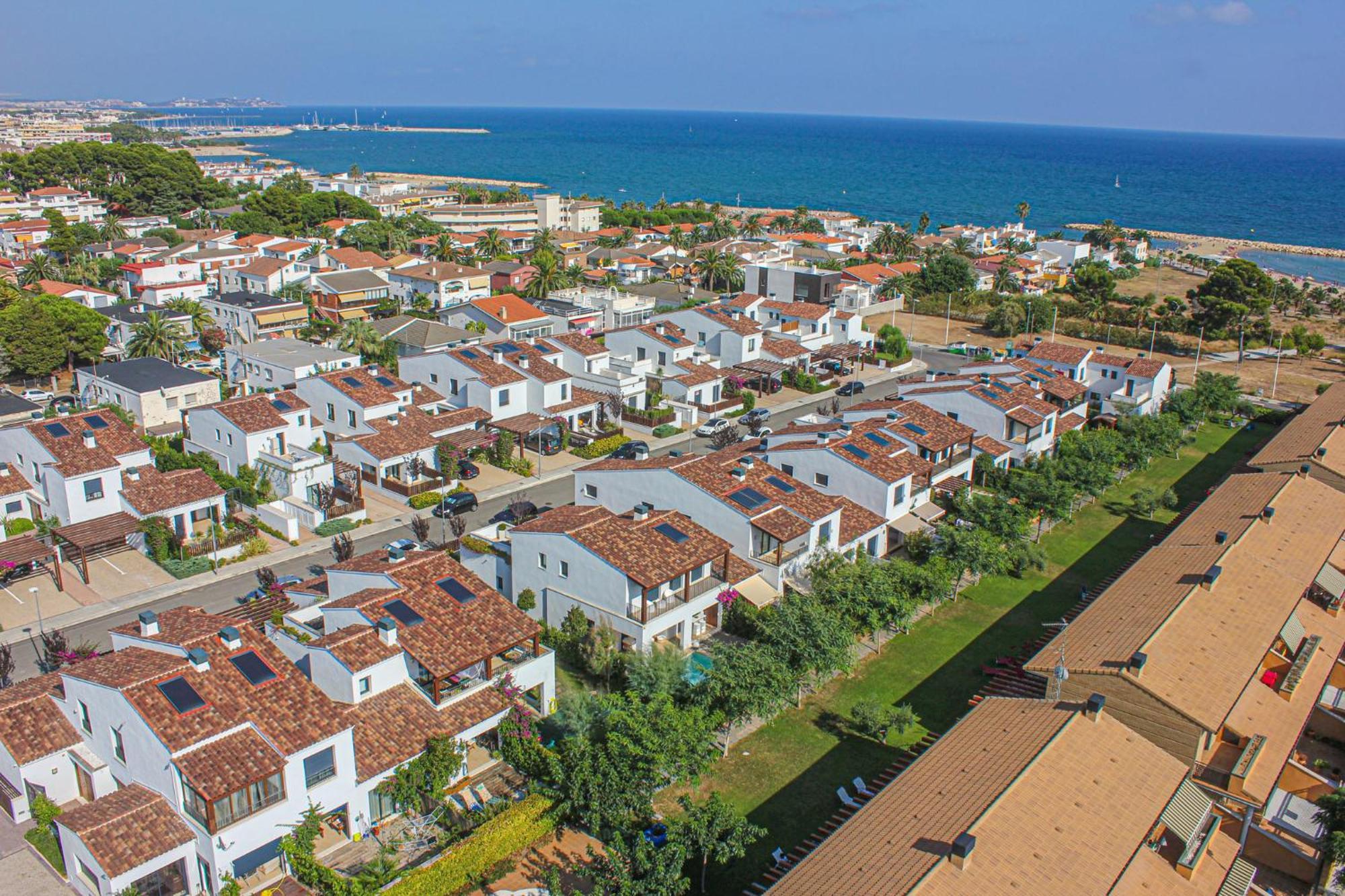Villa Passeig Del Mar - Only Families à Cambrils Extérieur photo